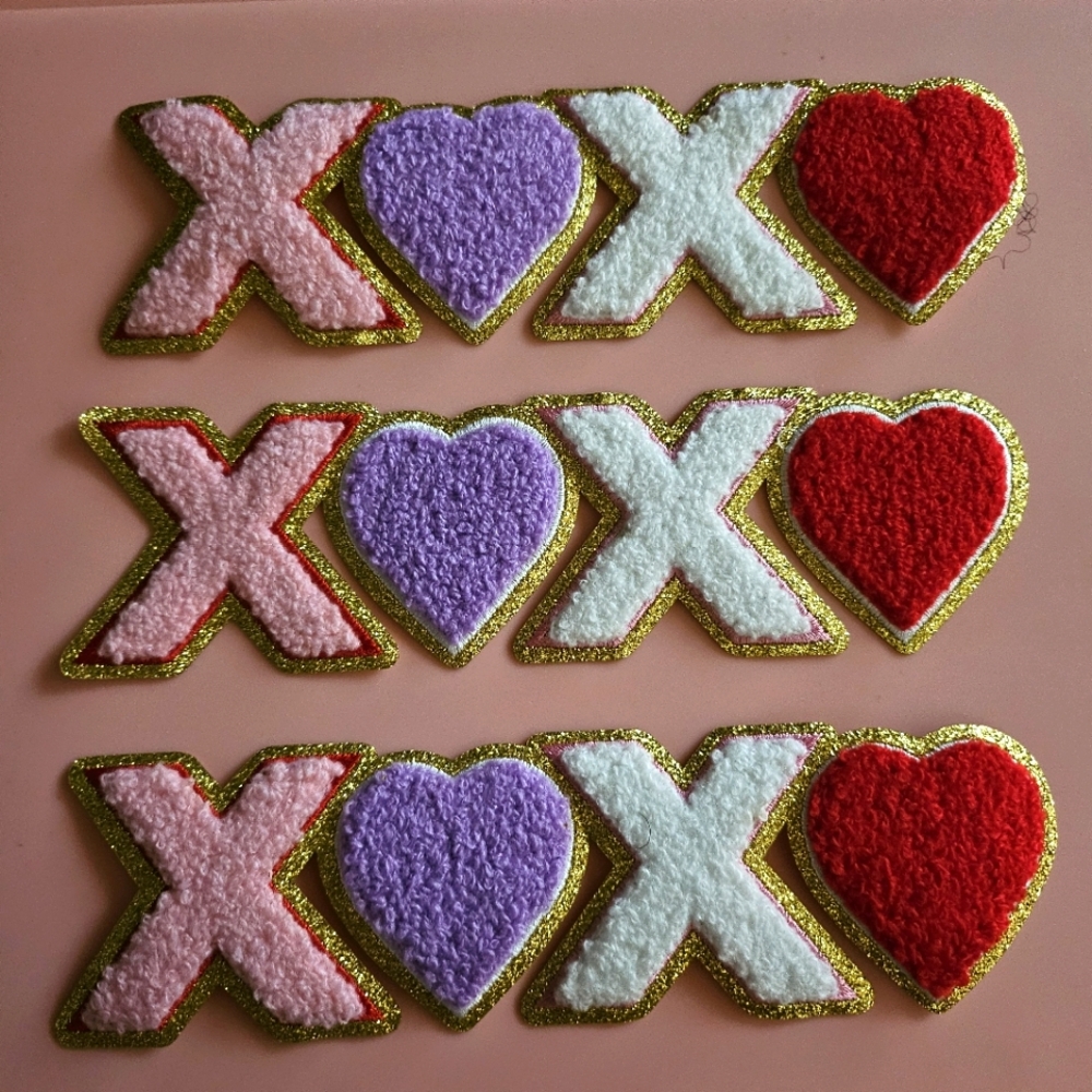 Valentine's XOXO Glitter Trim Iron Patch
